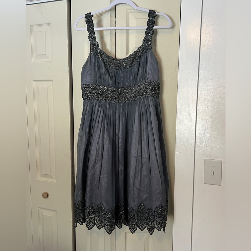 Adrianna Papell: Beaded Silk Evening Gown. Grey Metallic Dress, Size 10